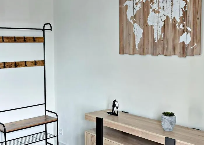 T2 Reposant Centre Proche De La Gare * Flers (Orne)